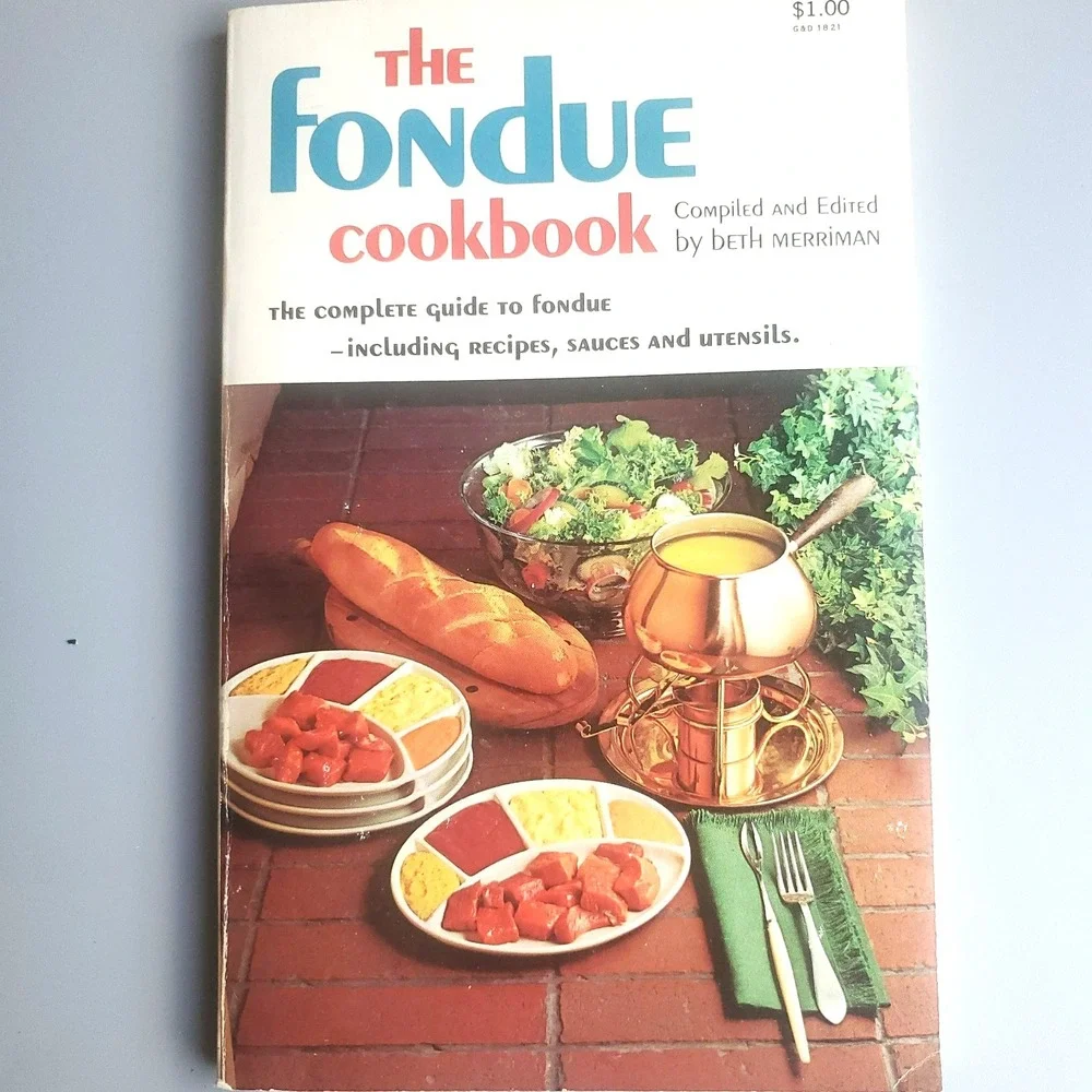 Fondue‎ on the Menu Hardcover Vintage Book The Fondue Cookbook PB Retro 70's NOS